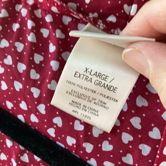 Sophia by Delicates women’s heart robe. - Picture 7 of 8